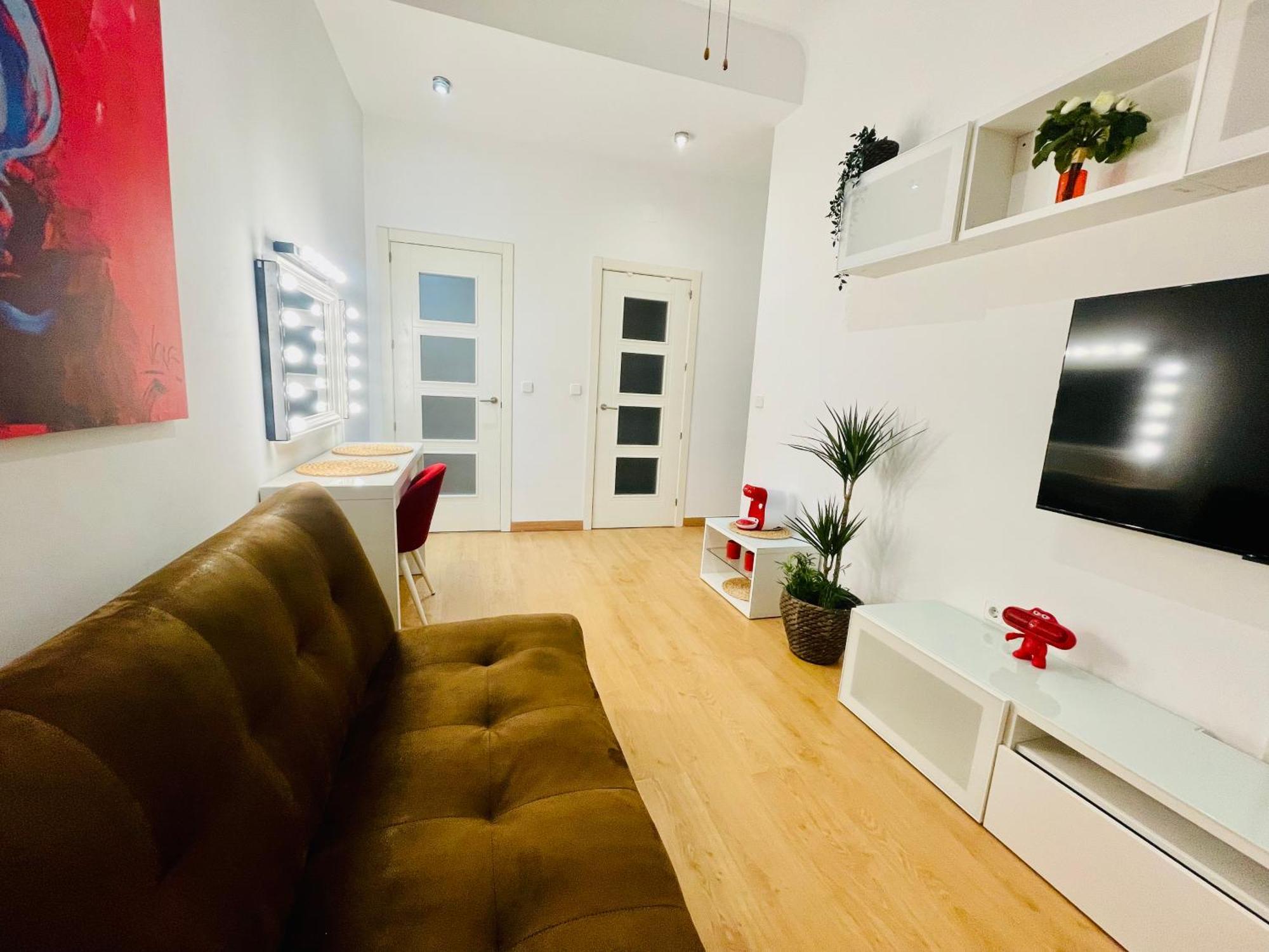 Apartamento Muy Centrico - Entre Palacio Real Y Plaza Mayor Madrid Exterior foto